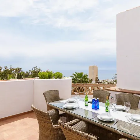 Beautiful Views Family Townhouse Steps From The Casa vacanze Benalmádena