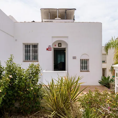 Beautiful Views Family Townhouse Steps From The * Benalmádena