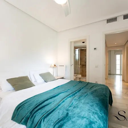 Beautiful Views Family Townhouse Steps From The Benalmádena